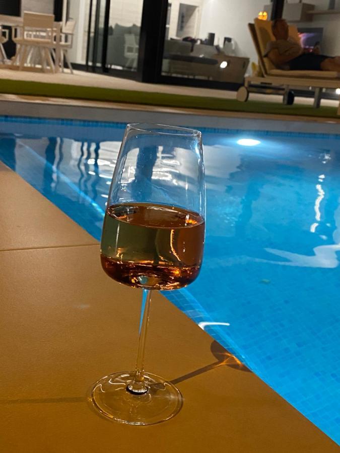 Villa Floralize サンティアゴ・デ・ラ・リベラ エクステリア 写真